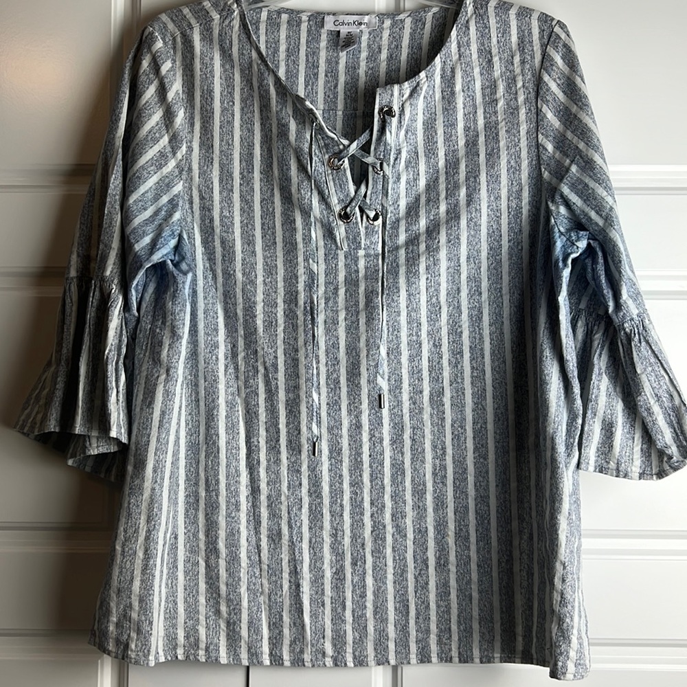 Calvin Klein women blouse size M